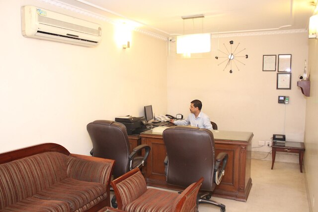 ホテル ジェイズ イン