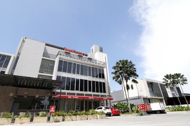 レッドドアーズ プラス アット カポック ビジネス パーク