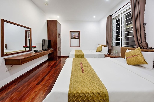 カティナル ホテル