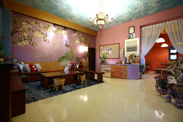 ザ ワンダーランド B&B