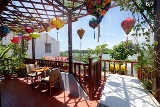 カミー リバーサイド リゾート