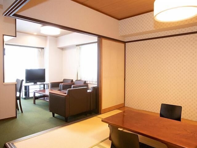 ウオミサキホテル