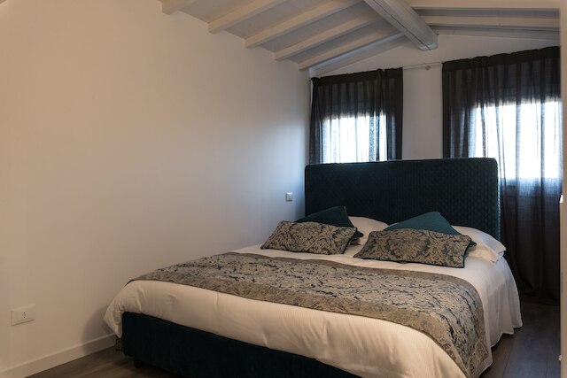 ラ ロッジャ ディラ ルナ