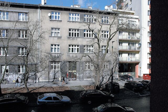 アパートメンツ ドゥニン