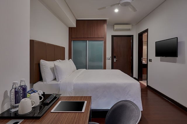 トリリオンスイーツ by SLG