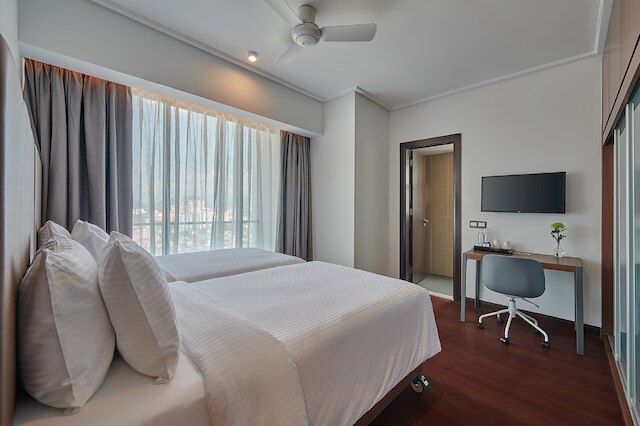 トリリオンスイーツ by SLG