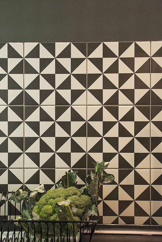 エコイディア - ファンキー アパートメンツ