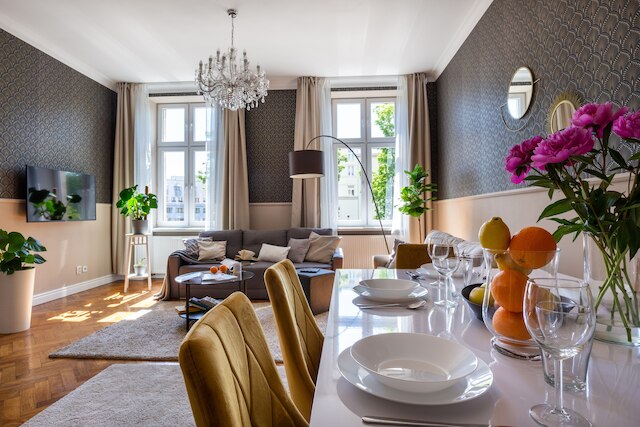 オールドタウンとユダヤ人居住区の間のフラーゴラ