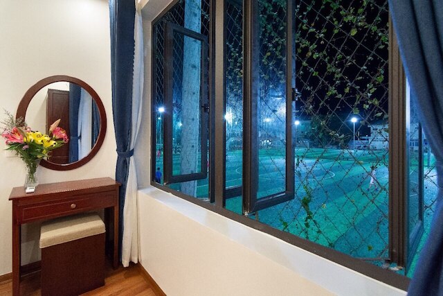 フレーム フラワーズ ホームステイ