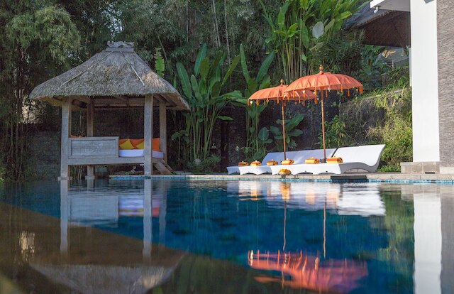 ザ マニプラ ラグジュアリー エステート & スパ 730SQM リビング エリア 20M インフィニティ プール