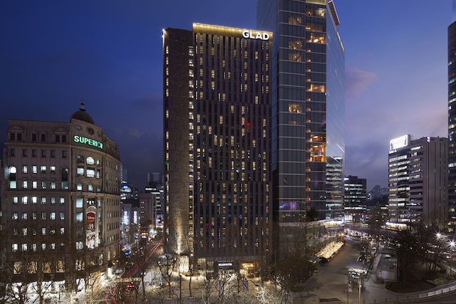 グラッド 江南 コエックス センター