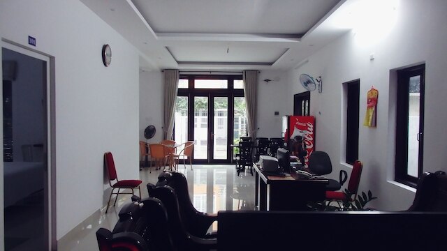 ンゴ シン ホームステイ