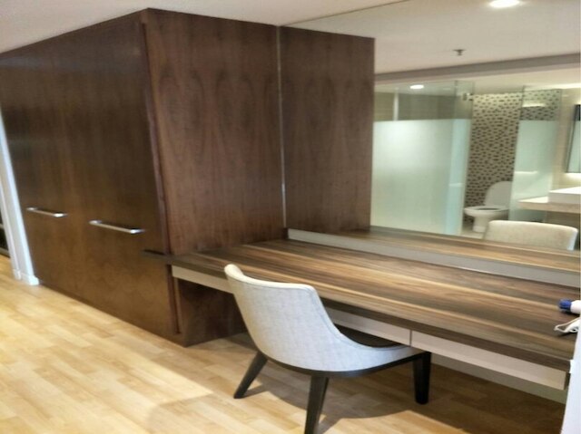 グレイストーン ハウス アット D マジェスティック プレース