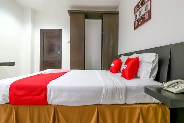 OYO 1666 グランド プジャワン ホテル ニア クタ ビーチ