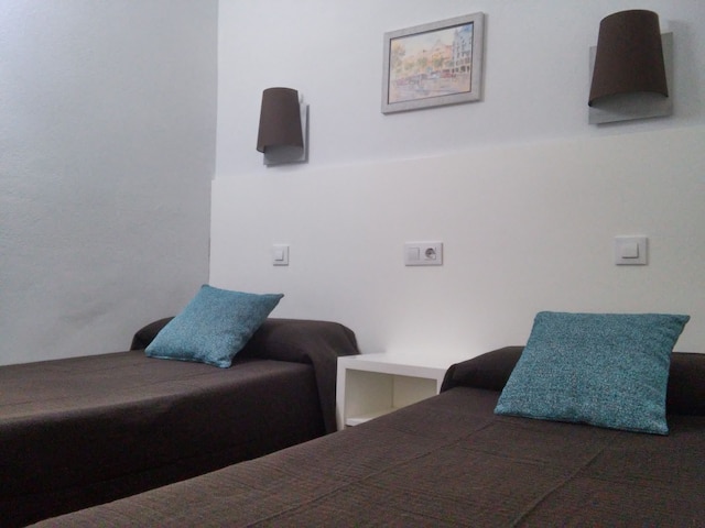 ホスタル レセップス