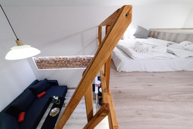 2 ナイツ アパートメンツ