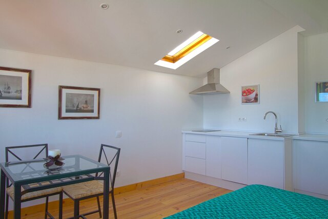 新しいスタジオ アパートメント、テージョ川を望む素晴らしい眺め