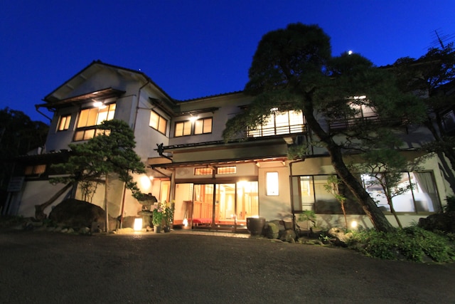 温泉旅館 湯さか荘