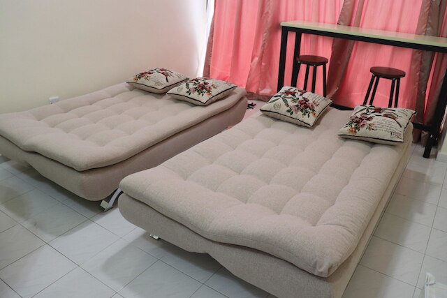 ラジェンダ コンドミニアム