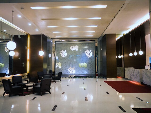 ウォーレス P ステイケーション