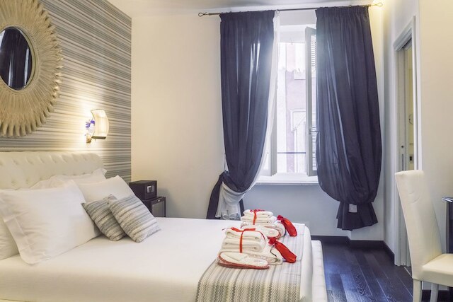 ナヴォーナ リビング ローマ