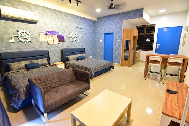 パラジオ セイリング シームド ホリデイ ホームステイ