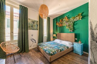 コード ルームズ