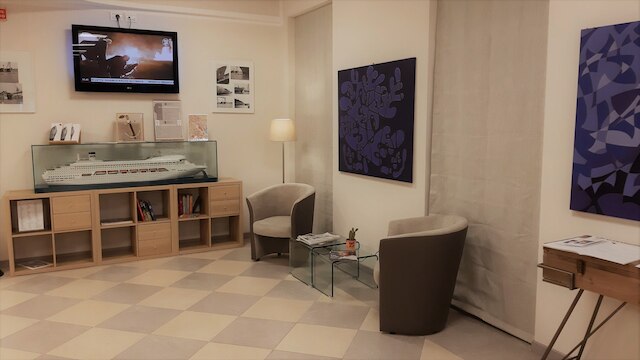 ヌオボ アルベルゴ オペライ