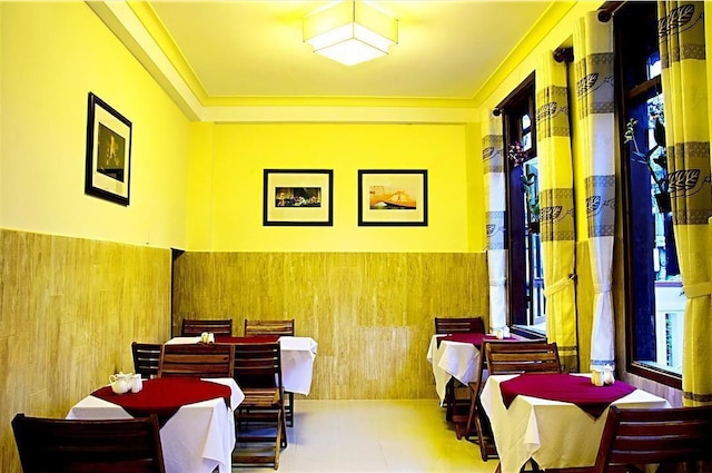 ザ コーナー ホームステイ