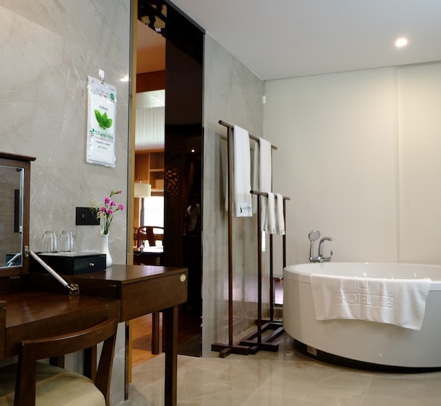 チェンドゥ E ホテル