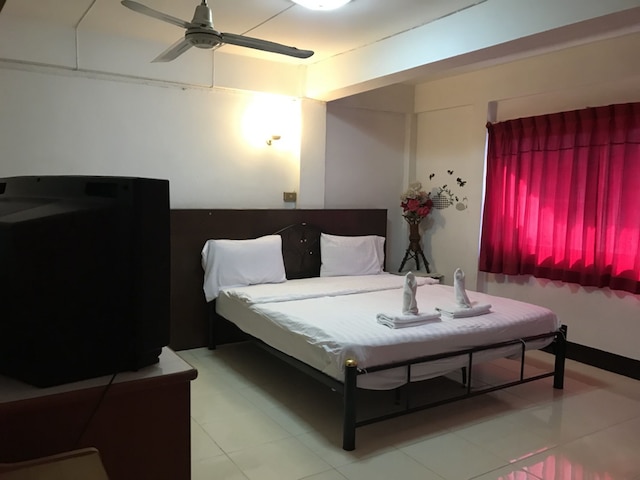 プレジデント アパートメント