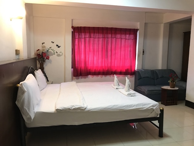 プレジデント アパートメント