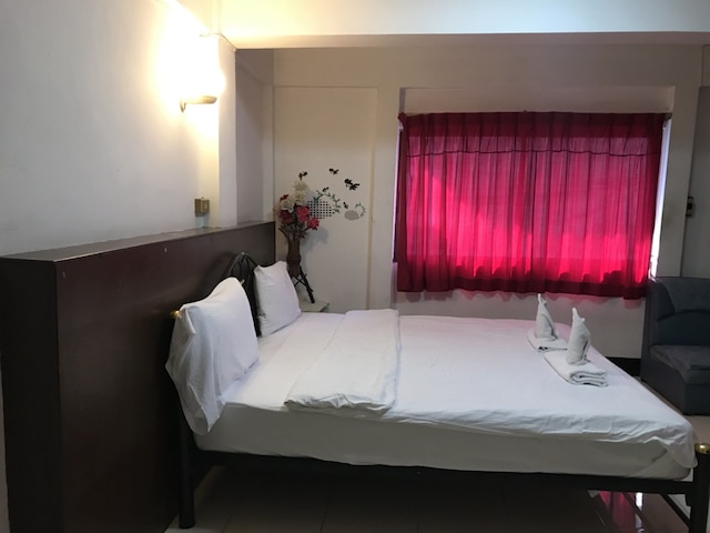 プレジデント アパートメント