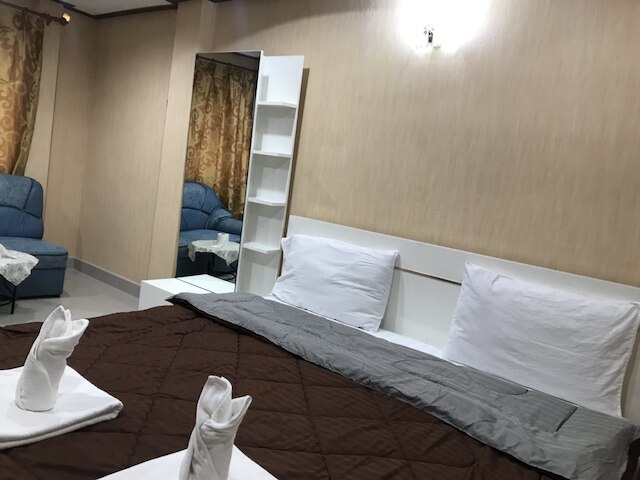 プレジデント アパートメント