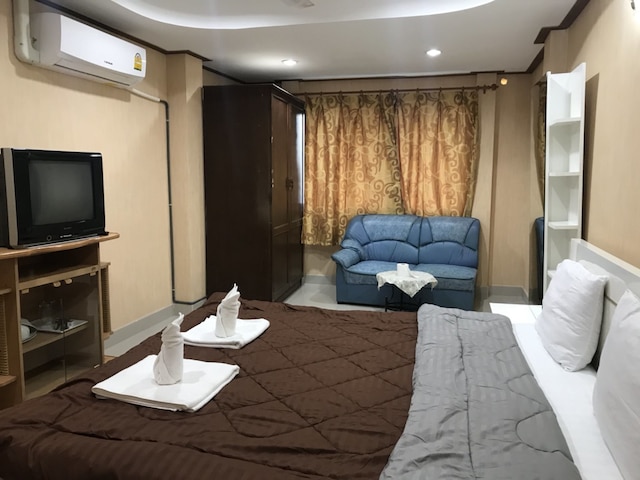 プレジデント アパートメント