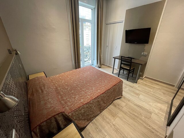 オテル ドゥ ラ クメディ