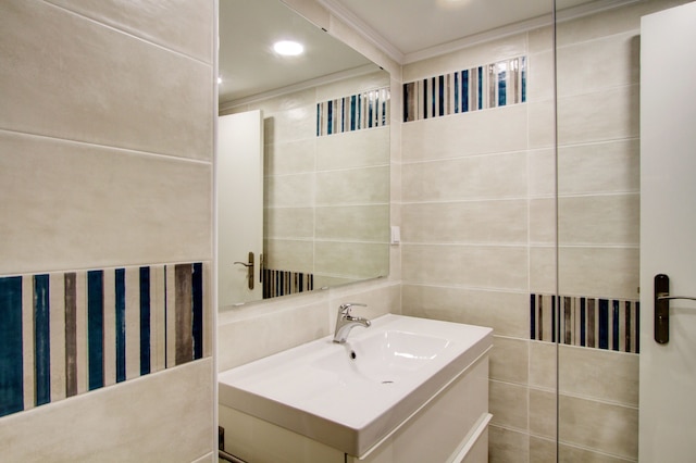 コージー 1 ベッド イン ザ ハート オブ アルファマ W エアコン