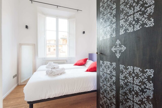 ショートレット フローレンス ラグジュアリー ロフト