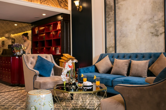 ゴールデン ロースター ホテル