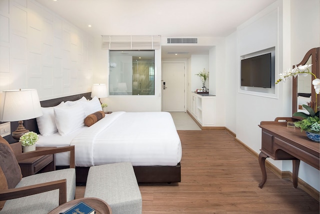 カーサ ヴィマヤ リバーサイド