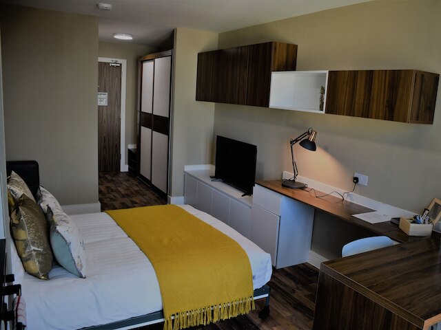 ペンブローク ステュディオス