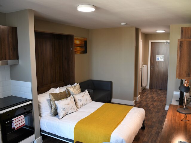 ペンブローク ステュディオス