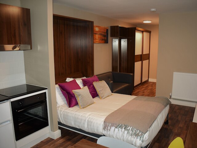 ペンブローク ステュディオス