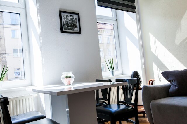 セントラル アパート 1 ミニッツ トゥー メトロ アンド ガレージ