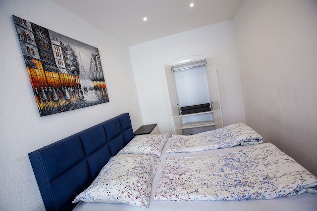 セントラル アパート 1 ミニッツ トゥー メトロ アンド ガレージ