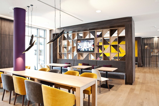 ハンプトン バイ ヒルトン ドルトムント フェニックス シー