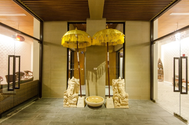 ムーブ リゾート & スパ (小峇厘安平)