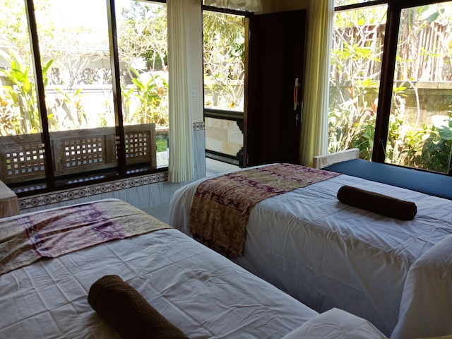 ビスマ ジャヤ バンガロー