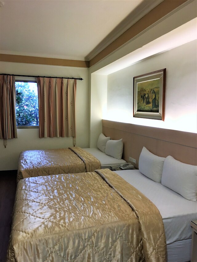 ファミリー ホテル - リンセン