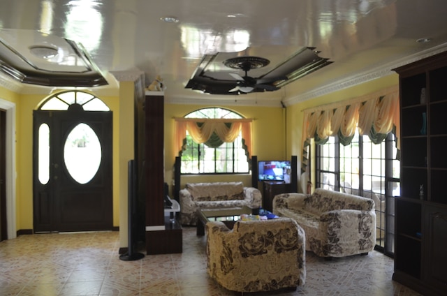 キム ベアトリス コンパウンド